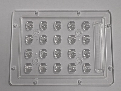 LENS  20  IN 1